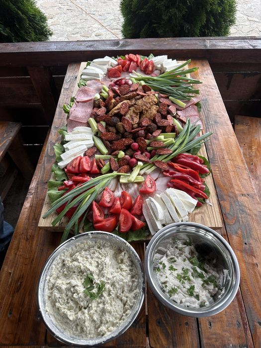 , porc , berbec , vitel , toate facute la protap!