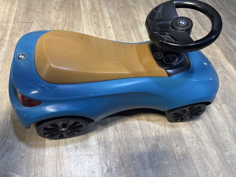 Детская машинка BMW