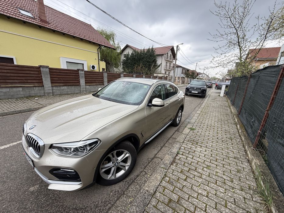 BMW X4 xDrive20i (G02) – 08/2019 – 4x4 – Panoramic – HUD – Piele Vernasca – Foarte bine întreținut