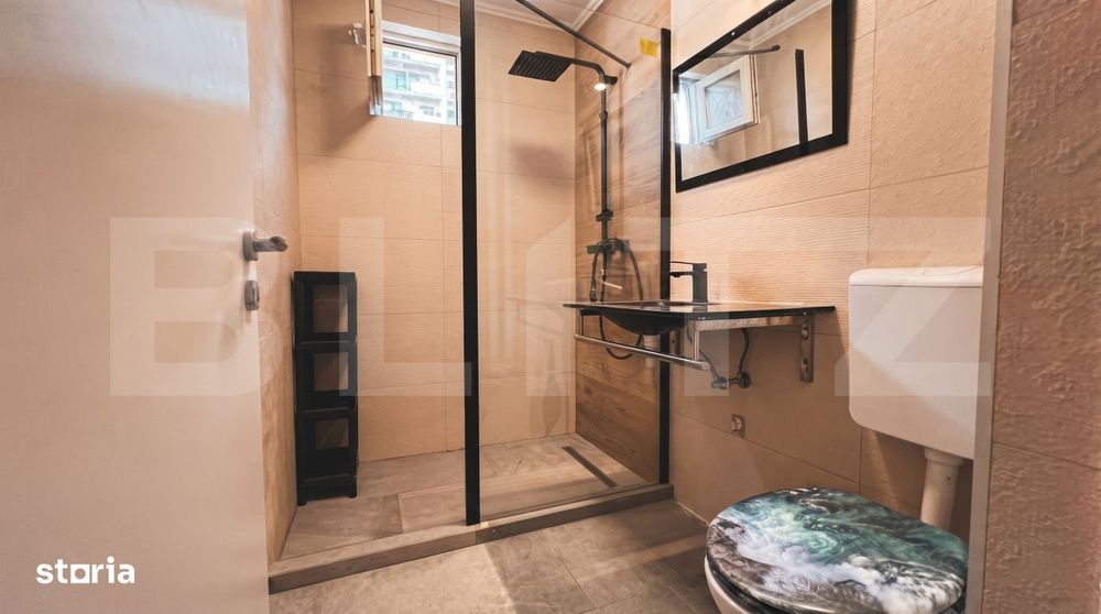 Apartament cu 3 camere de inchiriat, vis-a-vis de Piata Mare