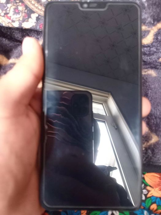 Infinks L901 xolati yangi