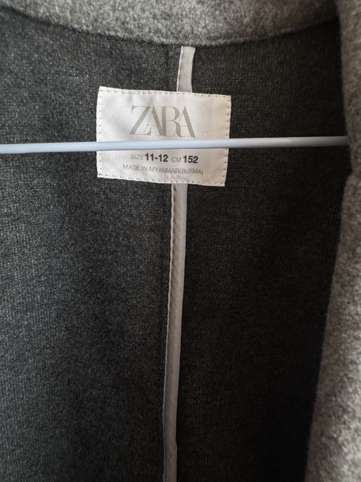 Пальто Zara 152 см