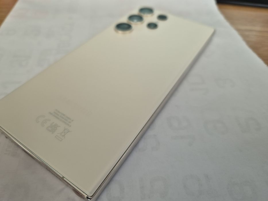 Samsung S23Ultra white  12/512
