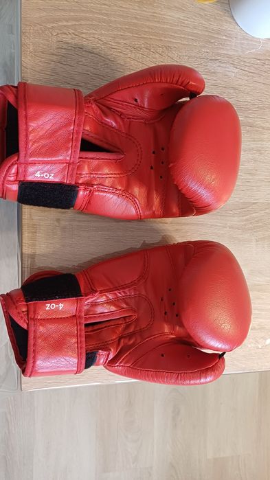 Шлем для бокса +перчатки