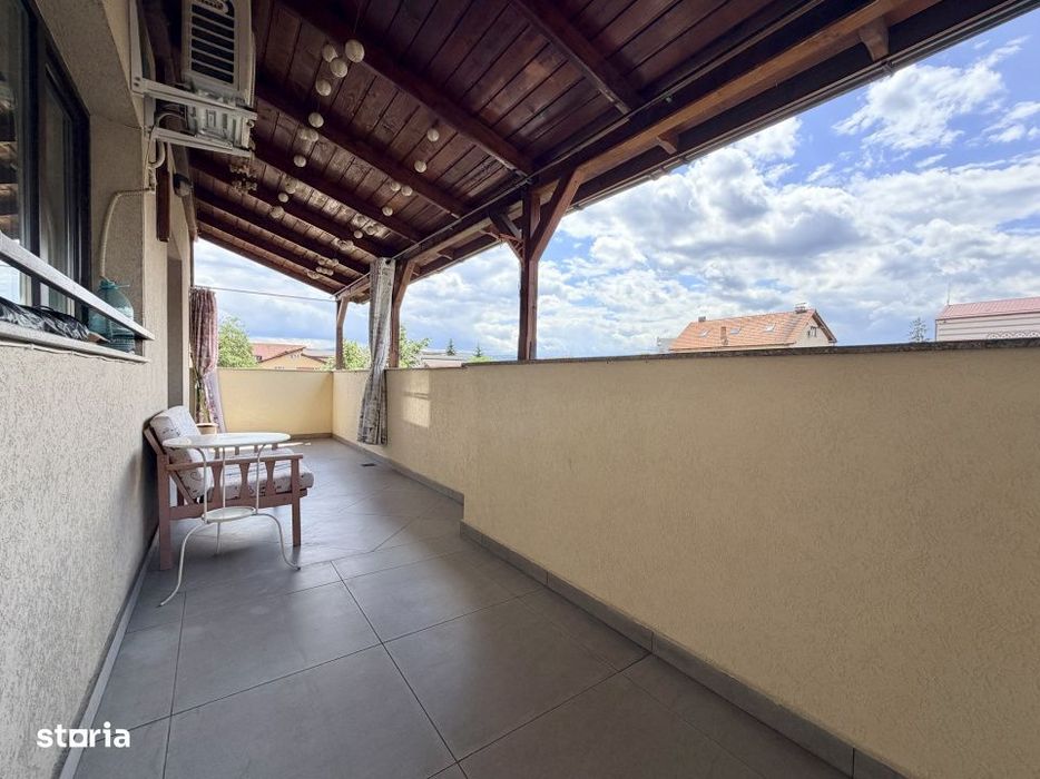 Apartament 4 camere, terasa 25 mp, imobil tip vila, zona Iulius Mall