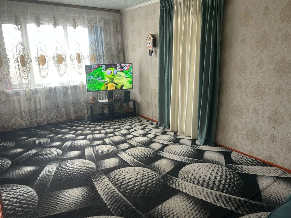 3 бөлмелі пәтер сатылады, (немесе жалға беріледі)