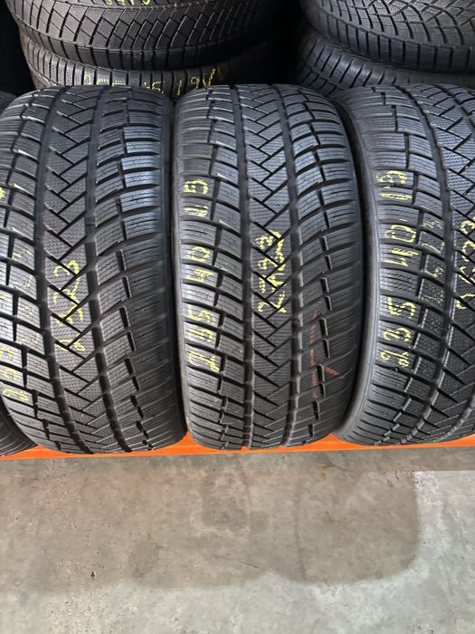 Anvelope Iarna 235/40/19 Vredestein WinTrac Pro 235 40 19 R19