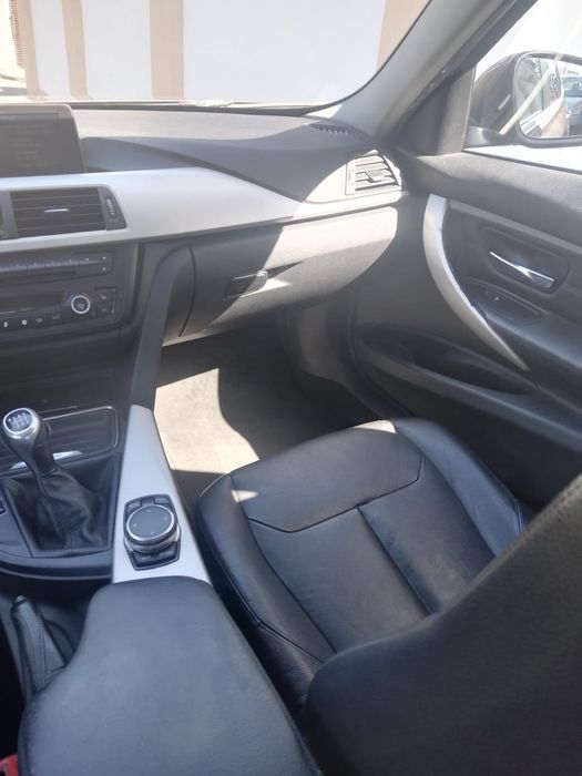 BMW 320 TOURING, august 2013, diesel, 316000km, manuala, 120KW(163CP)