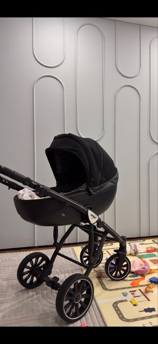 Продам люльку/коляску Anex sport