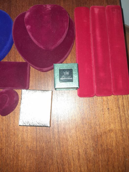 Продам  аксессуары  кор