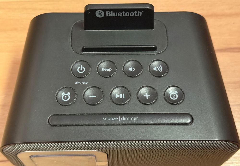 Оригинален Ihome IBT22 Bluetooth Колонка USB Зареждане Двоен Будилник