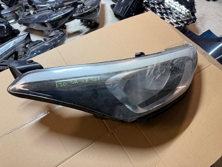Far dreapta Hyundai i20 Halogen 2015/2016/2017/2018/2019/2020