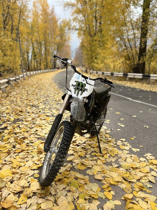 Продам эндуро мотоцикл срочно