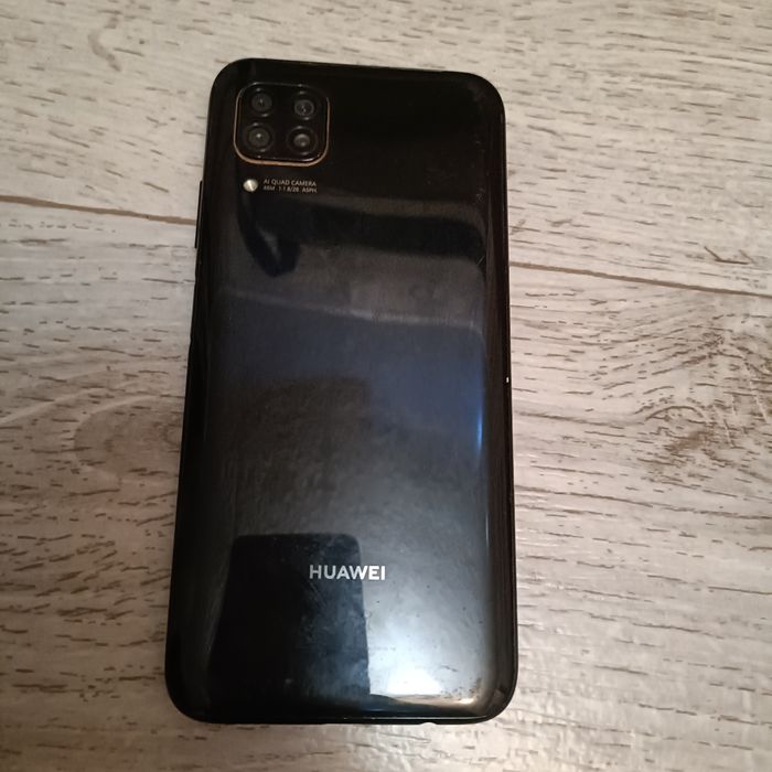 Huawei P40 Lite продам