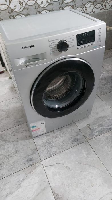 Продается стиральная машина