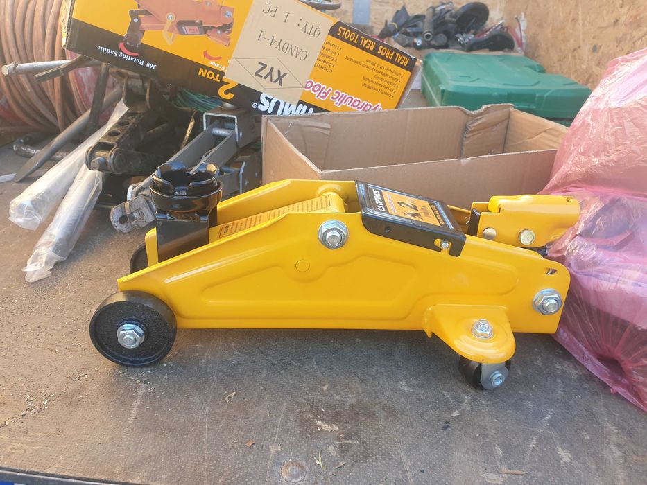 Cric hidraulic 2T-auto