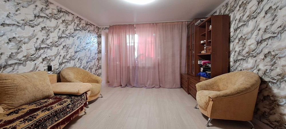 Продам 3х ком квартиру в центре