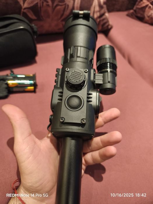 Нощна оптика Yukon Photon RX 6x50