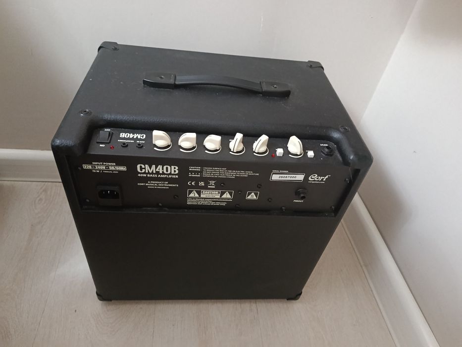 Cort CM40B Black
