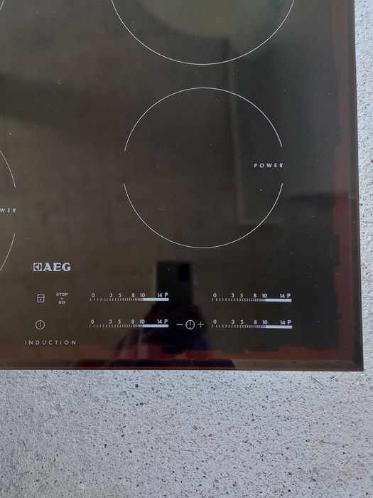 Индукционен котлон AEG  чисто нов (made in Germany)