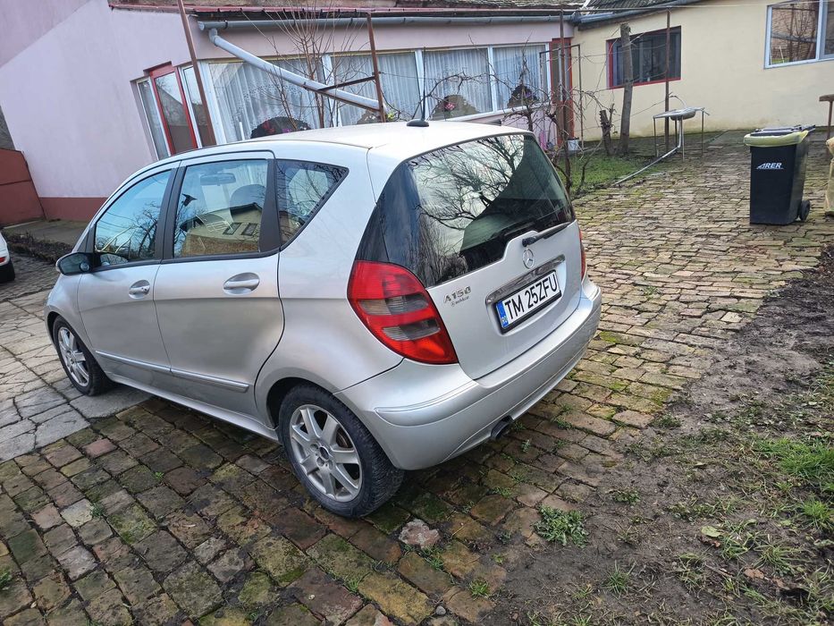 Vând Mercedes A Class 200