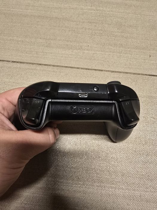 Vand maneta xbox cu bluetooth