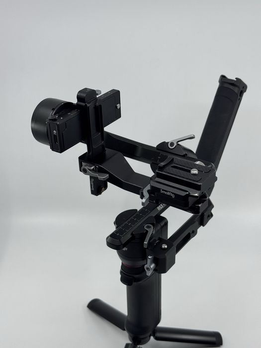 Stabilizator/Gimbal DJI RS3 Mini + SmallRig Handle | Stare impecabila
