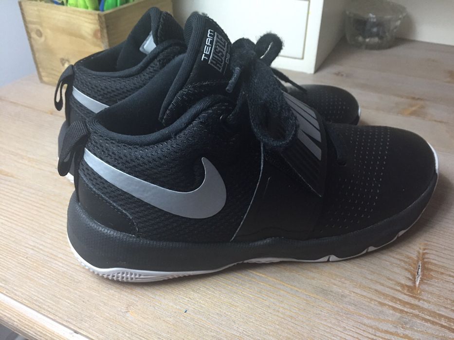 Adidași Nike marimea 36!!!