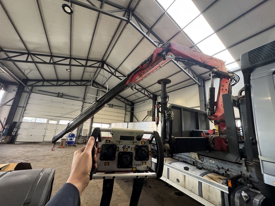 Mercedes Actros 6x4 Abroll cu Macara Fassi