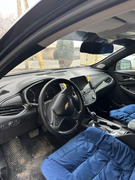 Malibu 2.4L atmosferniy sotiladi