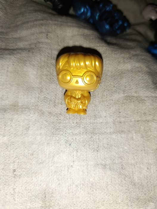 Золотой Гарри Поттер