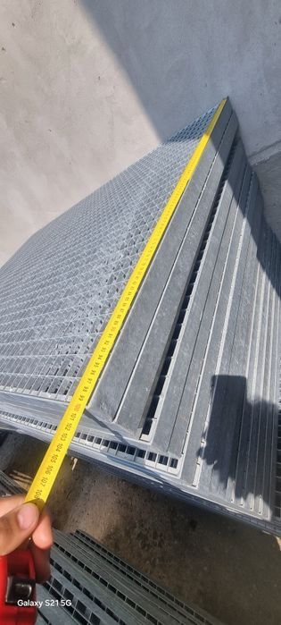 Grilaje zincate la ori ce dimensiunie