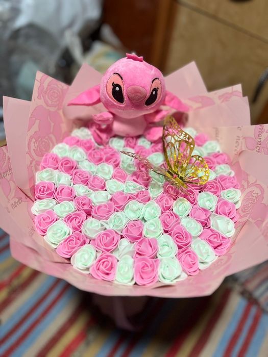 Buchete din spuma simple sau cu accesorii