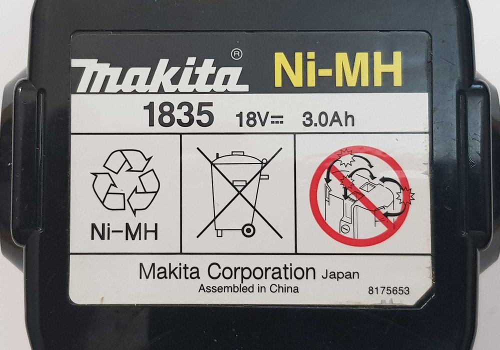 Bormasina de Legenda - Makita 8444D de 18V cu percutie mecanica