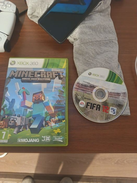 Vând jocuri Xbox 360