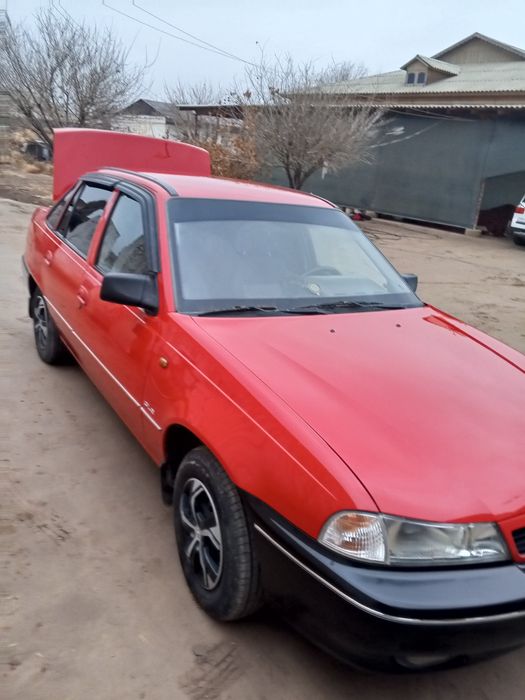 Daywoo Nexia 1 soʻnis