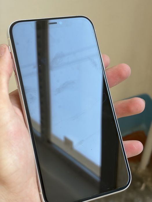 Продам iPhone 64 ГБ ТОРГ