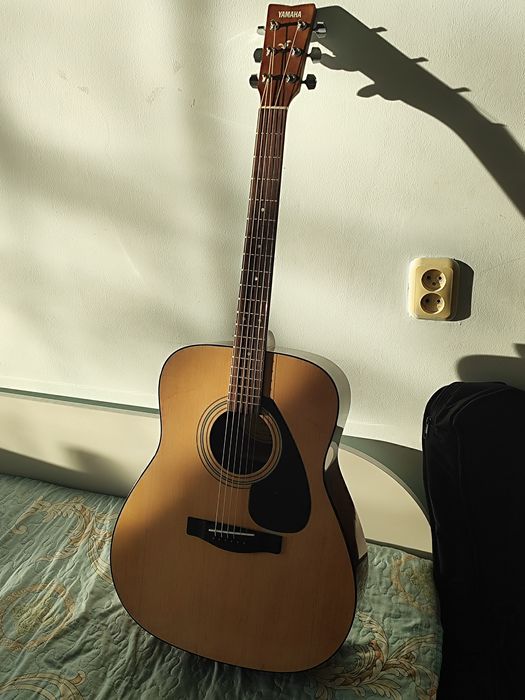 Yamaha f310 + чехол