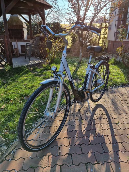 Bicicletă Electrică 28" Cadru din Aluminiu Shimano 7V Baterie Li-Ion 37V,12Ah