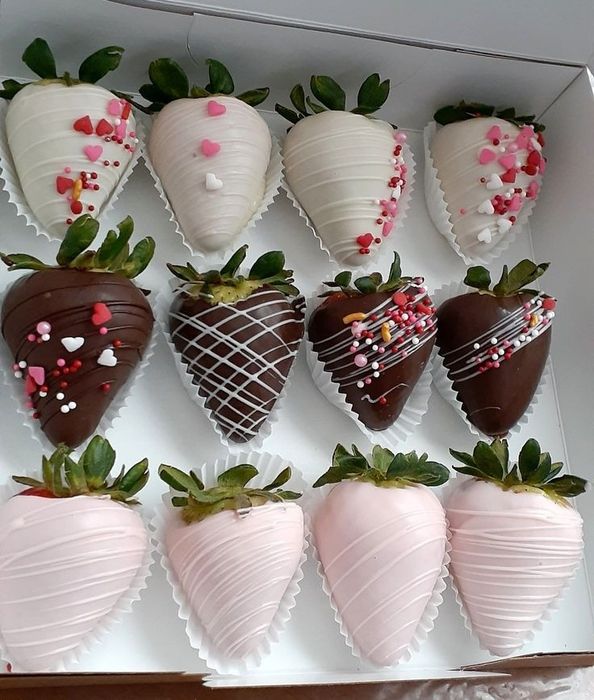 Клубничка в шоколаде