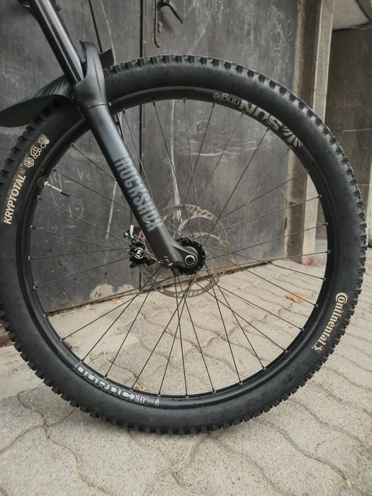 Rose Root Miller 1 Enduro Bike не е Scott,Trek,Canyon,Yt,Santa Cruz