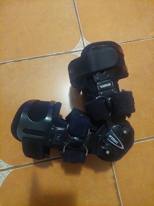 Orteza mobila de genunchi,marime L ,fgp protect