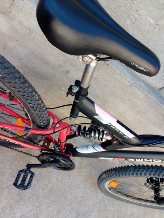Vând bicicleta Zundapp full suspenson