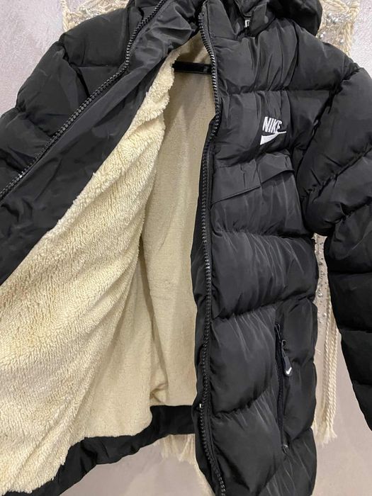 Якета Nike - ватирани
