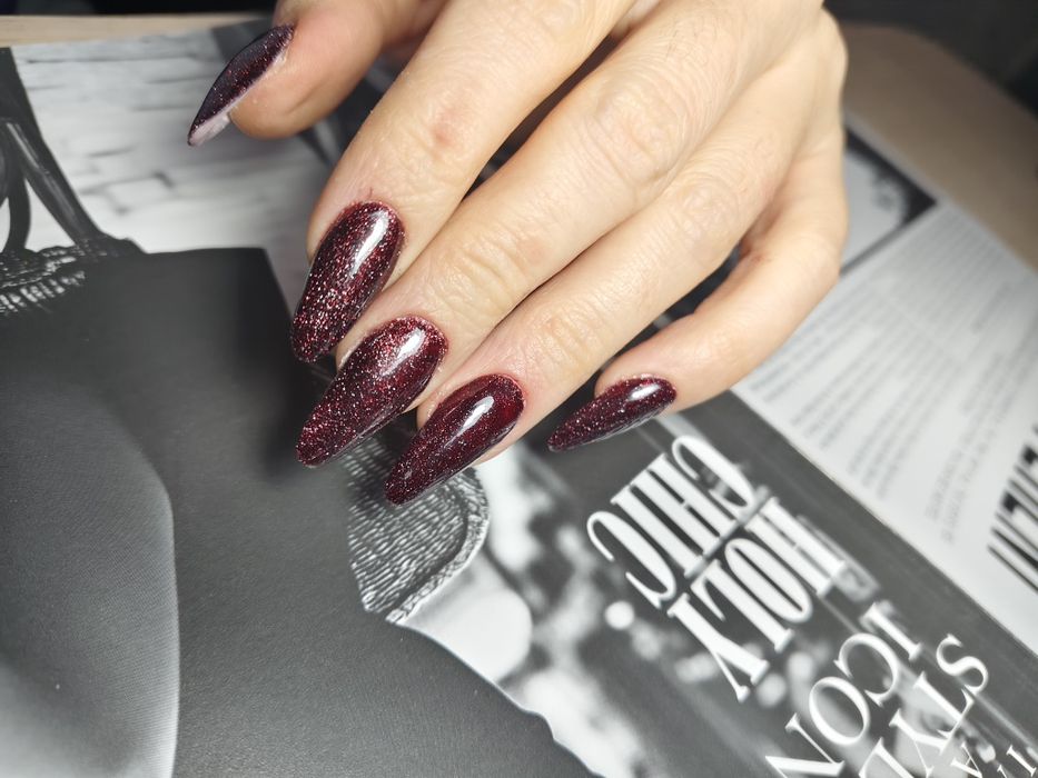 Маникюр наращивание