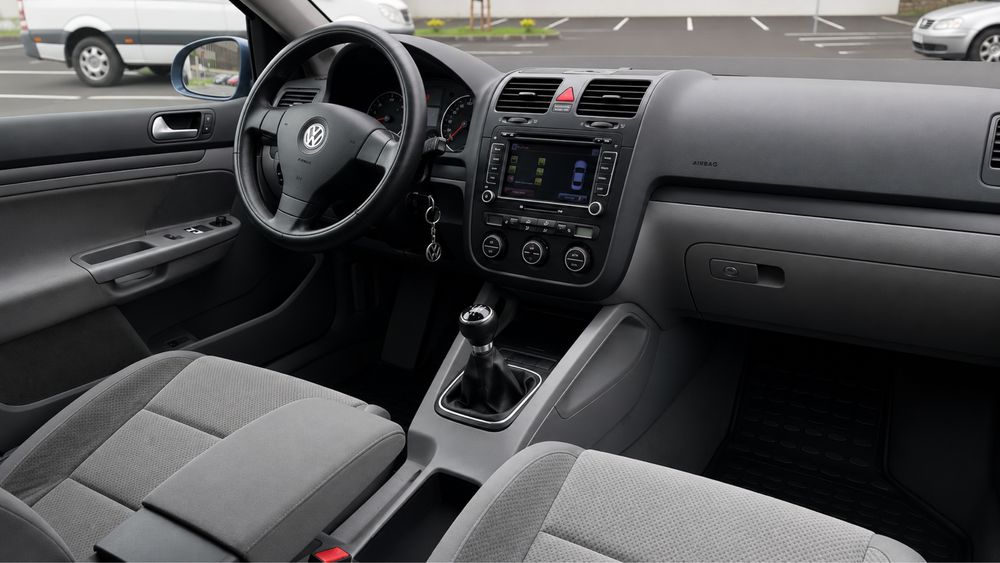 Vand Golf 5 2006 1.9 tdi 105 cp