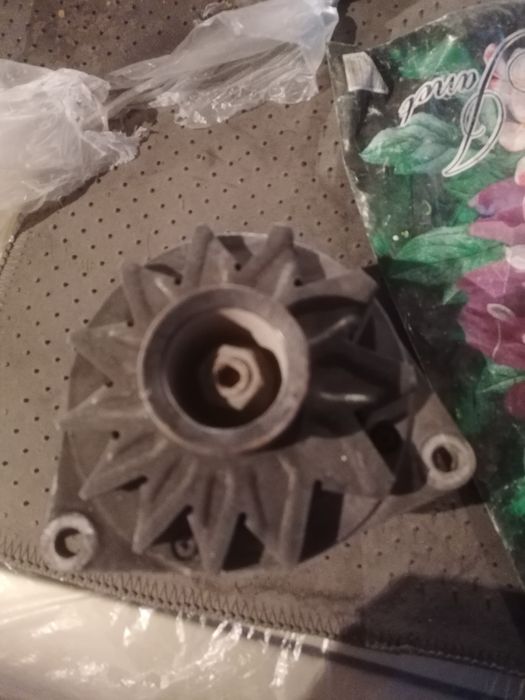 Запчасти мерс только оригинал