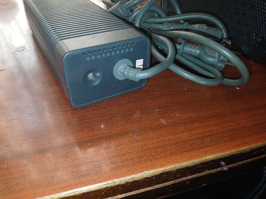 Xbox 360 xolati zor 2ta put 15+ disklar