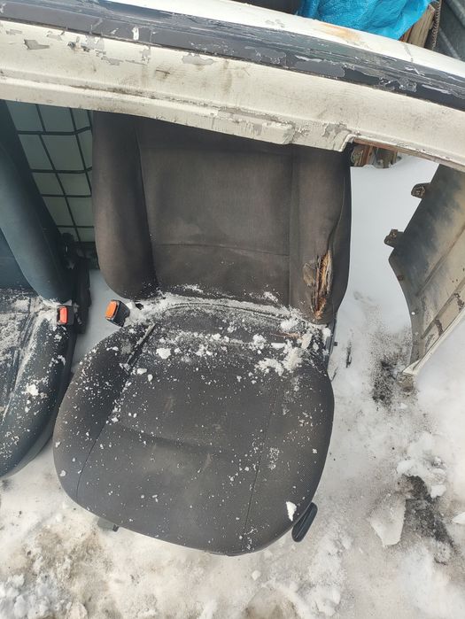 Обшивка дверей Ауди