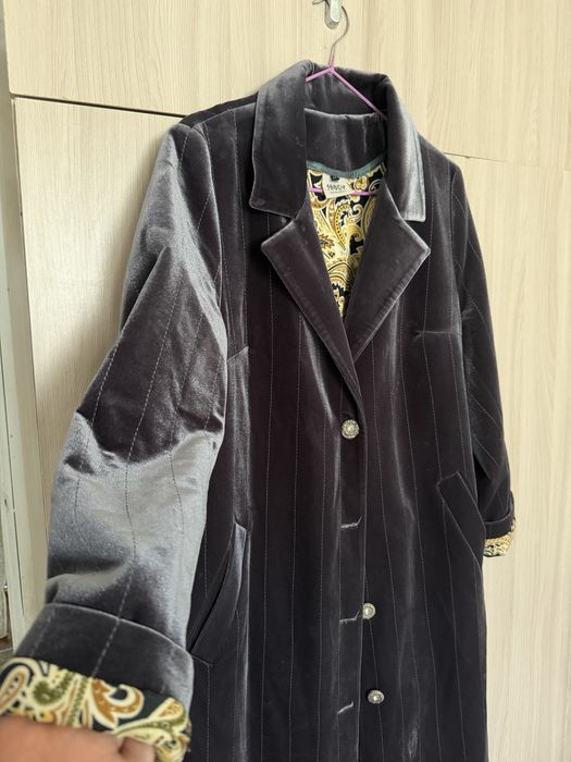 Шапан женский, шоғы